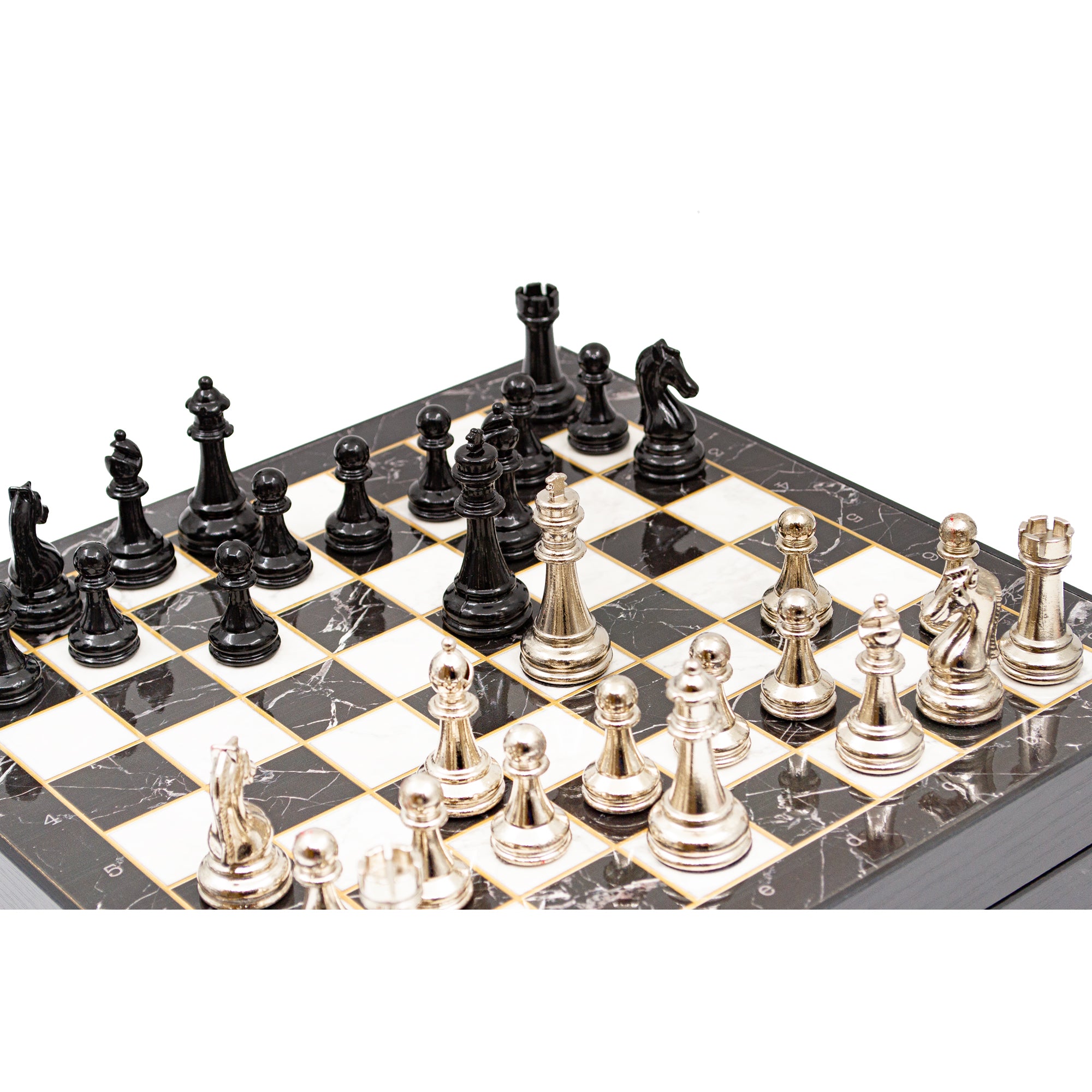 Schachspiel mit Marmoroptik-Brett und gewichteten Metallfiguren – Schachatelier