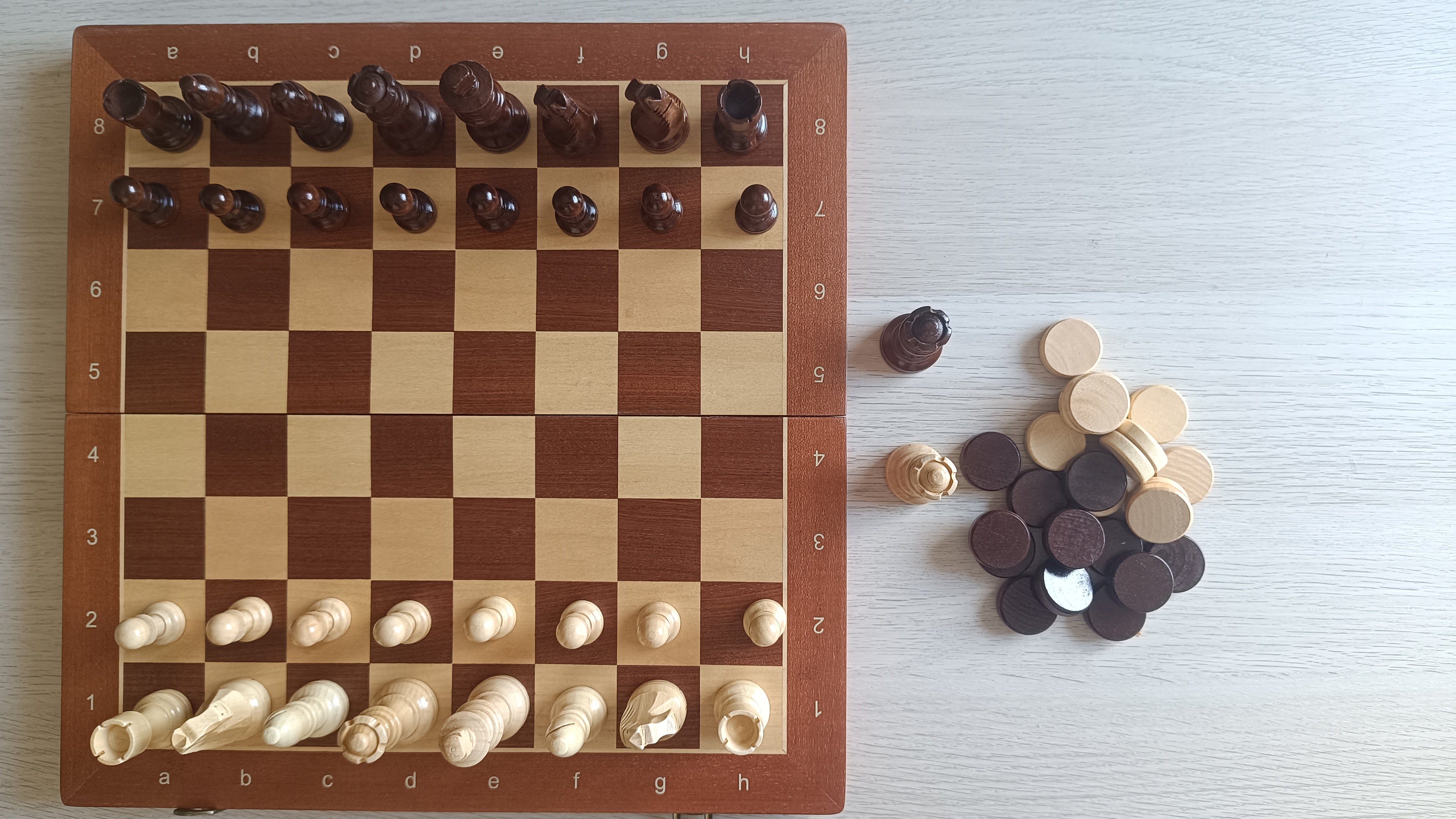 Magnetic Foldable Wood Chess & Checkers Set – 2-in-1, 38 cm, Personalizable